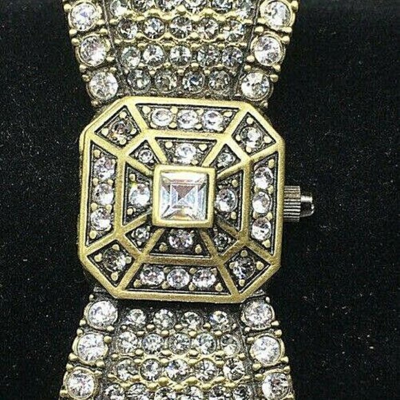 Heidi Daus Swarovski Bow Wristwatch–Needs Battery - Picture 2 of 8